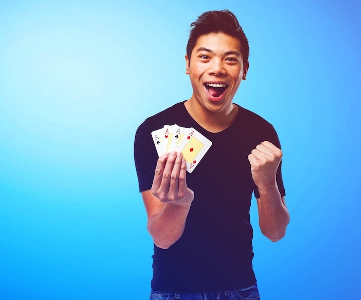 Antarmuka permainan Gem Saviour di platform hantoto dengan tampilan slot modern dan kontrol pemain yang intuitif